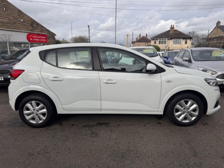 Dacia Sandero COMFORT TCE 8