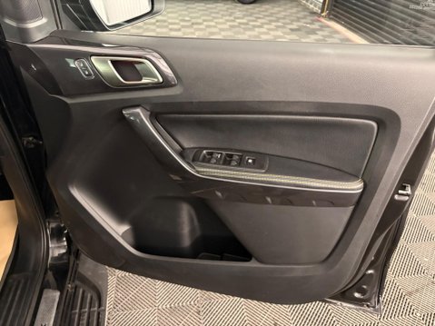 Ford Ranger 2.0 EcoBlue Wildtrak Auto 4WD Euro 6 (s/s) 4dr 39