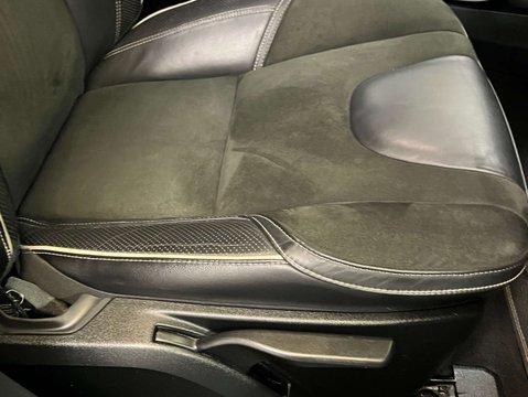 Volvo V40 2.0 V40 R-Design Nav D3 Auto 5dr 10