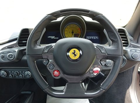 Ferrari 458 Spider 13