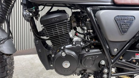 WK Bikes Scrambler 2023 ONLY 5K 1 OWNER MOT AUGUST 2027 LEARNER 125CC 35