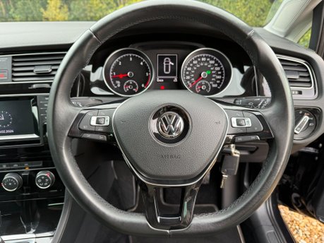 Volkswagen Golf 2.0 TDI BlueMotion Tech GT DSG Euro 5 (s/s) 5dr 16