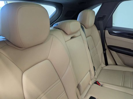 Porsche Cayenne 3.0 Cayenne V6 Auto 4WD 5dr 51