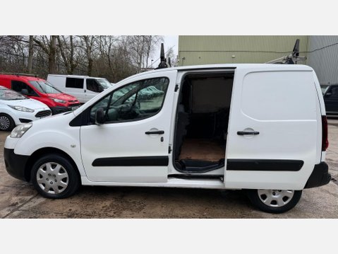 Peugeot Partner 1.6 HDi 850 S Panel Van 4dr Diesel Manual L1 (132 g/km, 90 bhp) 17