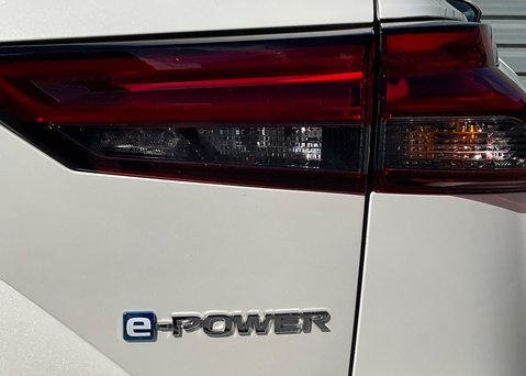 Nissan Qashqai E-POWER N-CONNECTA 16
