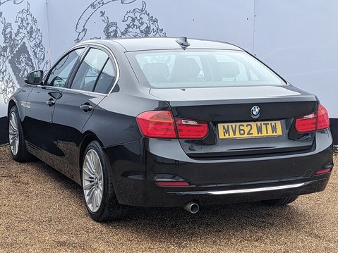 BMW 3 Series 320D LUXURY 7