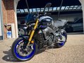 Yamaha MT-10 1000 SP Hyper-naked Euro 5 14