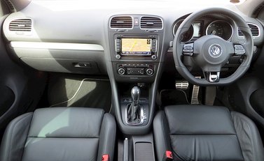 Volkswagen Golf R 14