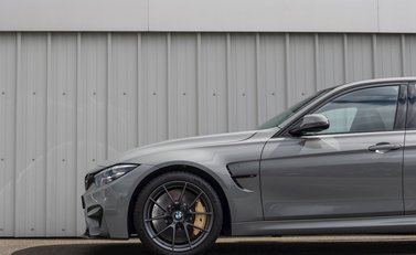 BMW M3 CS 33