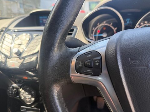Ford Fiesta 1.0T EcoBoost Zetec Euro 6 (s/s) 5dr 23
