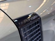 Land Rover Defender 3.0 P400 MHEV X SUV 5dr Petrol Auto 4WD Euro 6 (s/s) (400 ps) 33