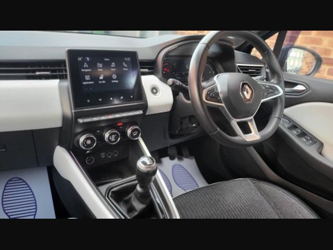 Renault Clio TECHNO TCE 10