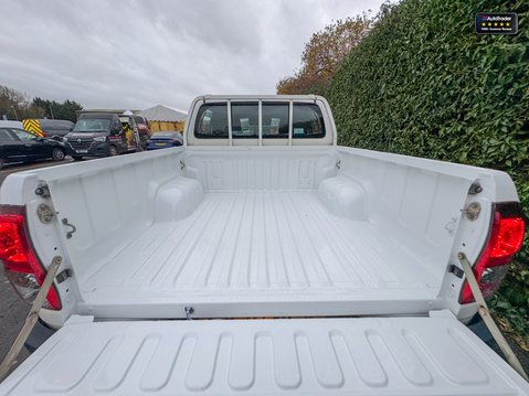 Toyota Hilux Active 4Wd D-4D Double Cab TSS Air Con Euro 6 9