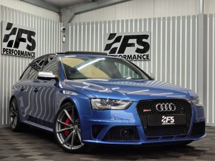Audi RS4 4.2 FSI V8 Estate 5dr Petrol S Tronic quattro Euro 5 (450 ps)