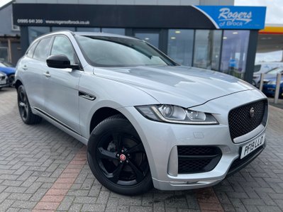 Jaguar F-Pace 2.0 R-SPORT AWD PETROL AUTO