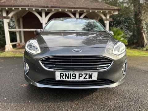 Ford Fiesta TITANIUM 8