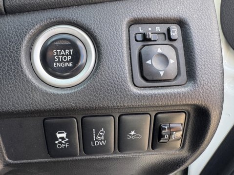 Mitsubishi L200 2.2 DI-D DC Barbarian X Auto 4WD Euro 6 (s/s) 4dr 23