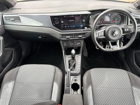 Volkswagen Polo R-LINE TSI DSG 21