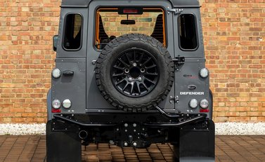 Land Rover Defender 90 XS Bowler 5