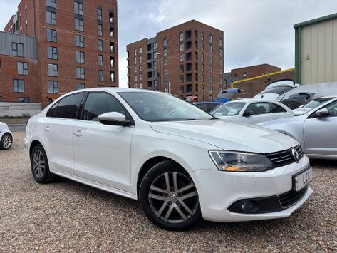 Volkswagen Jetta SPORT TDI BLUEMOTION TECHNOLOGY DSG BLUETOOTH! £35 ROAD TAX!
