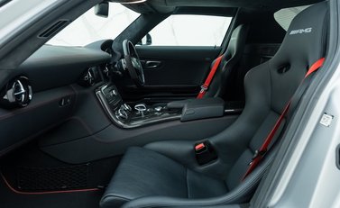 Mercedes-Benz SLS AMG GT 18