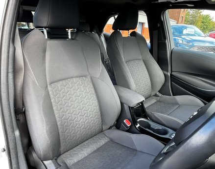 Toyota Corolla 1.8 Corolla Icon HEV CVT 5dr 59
