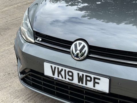 Volkswagen Golf 2.0 Golf R TSi 4Motion Semi-Auto 4WD 5dr 34