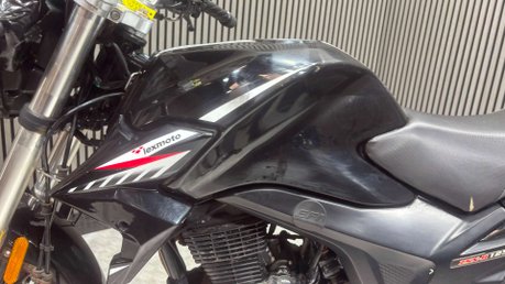 Lexmoto ZSX 2020 22K RUNNING PROJECT BIKE SPARES OR REPAIR 125CC 7