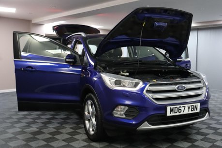 Ford Kuga ST-LINE X 15