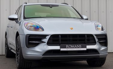 Porsche Macan GTS 1