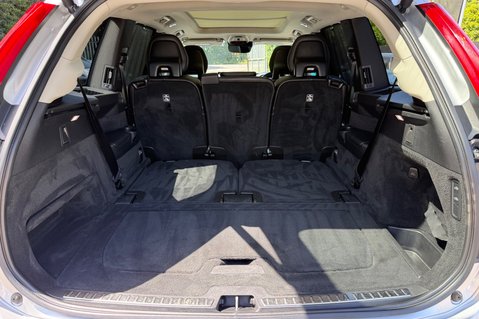 Volvo XC90 B5 INSCRIPTION PRO AWD -B&W -XENIUM PK -PAN ROOF -22S -SURROUND CAMERAS 83