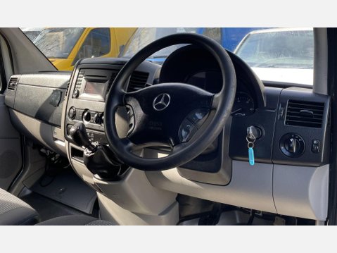 Mercedes-Benz Sprinter 2.1 313 CDi RWD L3 H3 4dr 24