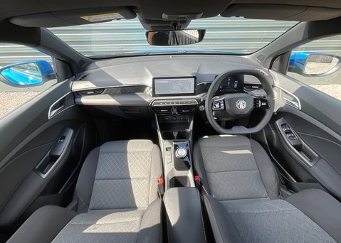 MG MG3 1.5 HYBRID+ SE 12