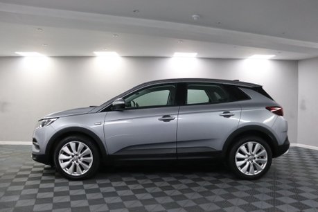 Vauxhall Grandland X ELITE NAV 17