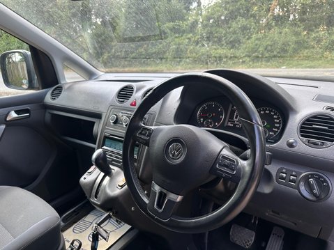 Volkswagen Caddy C20 LIFE TDI 9