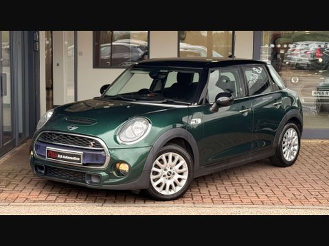 Mini Hatch 2.0 Cooper SD 5dr 1