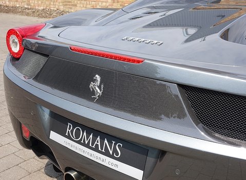 Ferrari 458 Spider 8