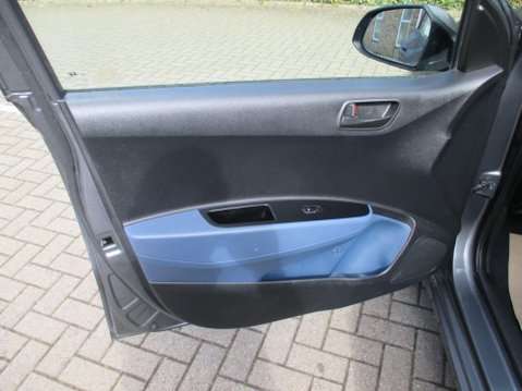 Hyundai i10 1.2 SE Euro 5 5dr 41