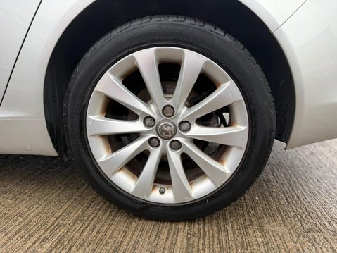 Vauxhall Insignia 2.0 CDTi ecoFLEX Elite Nav Euro 5 (s/s) 5dr 23