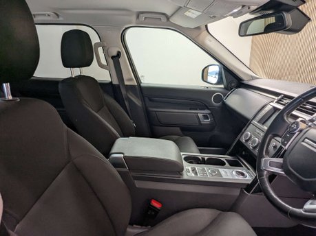 Land Rover Discovery 2.0 Discovery S SD4 Auto 4WD 5dr 29