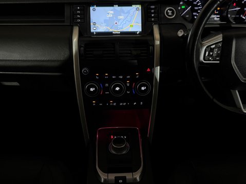 Land Rover Discovery Sport SD4 HSE LUXURY 14