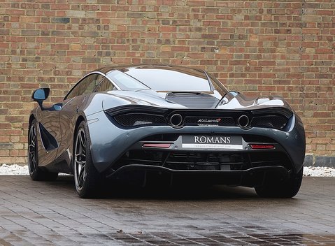 McLaren 720S Luxury 20