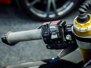 Yamaha R1M 1000 Super Sports Petrol Manual (200 ps) 33