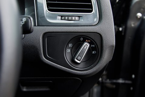 Volkswagen Golf MATCH TSI EVO DSG 11