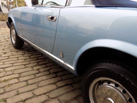 Fiat 124 Spider CS 1800 39