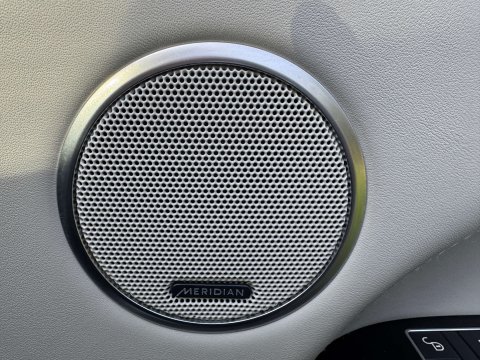 Land Rover Range Rover 3.0 TD V6 Vogue SE Auto 4WD Euro 6 (s/s) 5dr 31