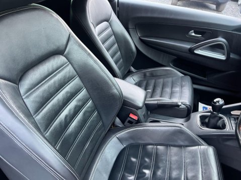 Volkswagen Scirocco 2.0 TDI R-Line Euro 5 3dr (Leather, Nav) 6