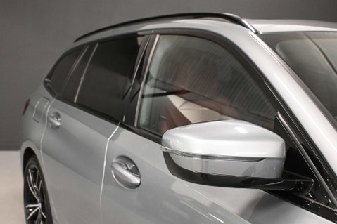 BMW 3 Series 2.0 330E xDrive M Sport Auto 4WD 5dr 8