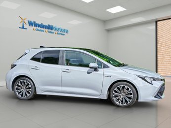 Toyota Corolla 1.8 VVT-h Design CVT Euro 6 (s/s) 5dr
