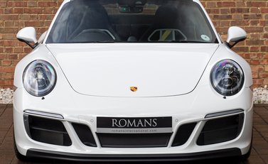 Porsche 911 (991.2) Carrera 4 GTS 4